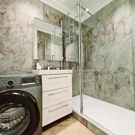 Le De Gaulle 2nd - Plein Centre شقة